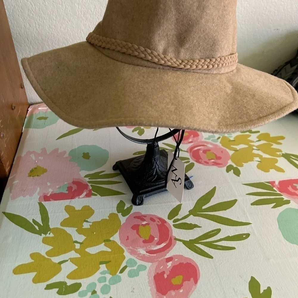 NWT ASN Harper Floppy Hat Tan Felt FabFitFun Boho Anthropology Packable Wide $68